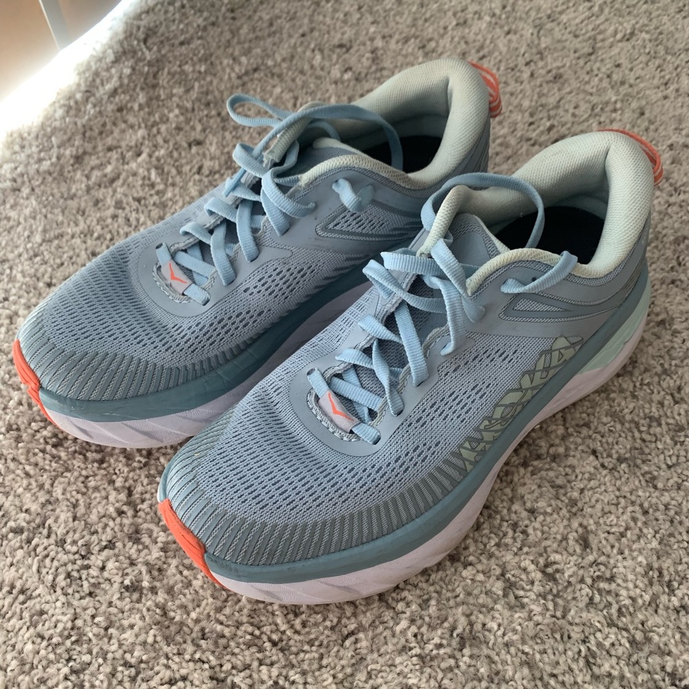 Hoka bondi 7 tennis shoes